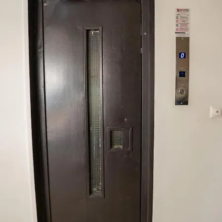 アパートホテル Stella Paradise 